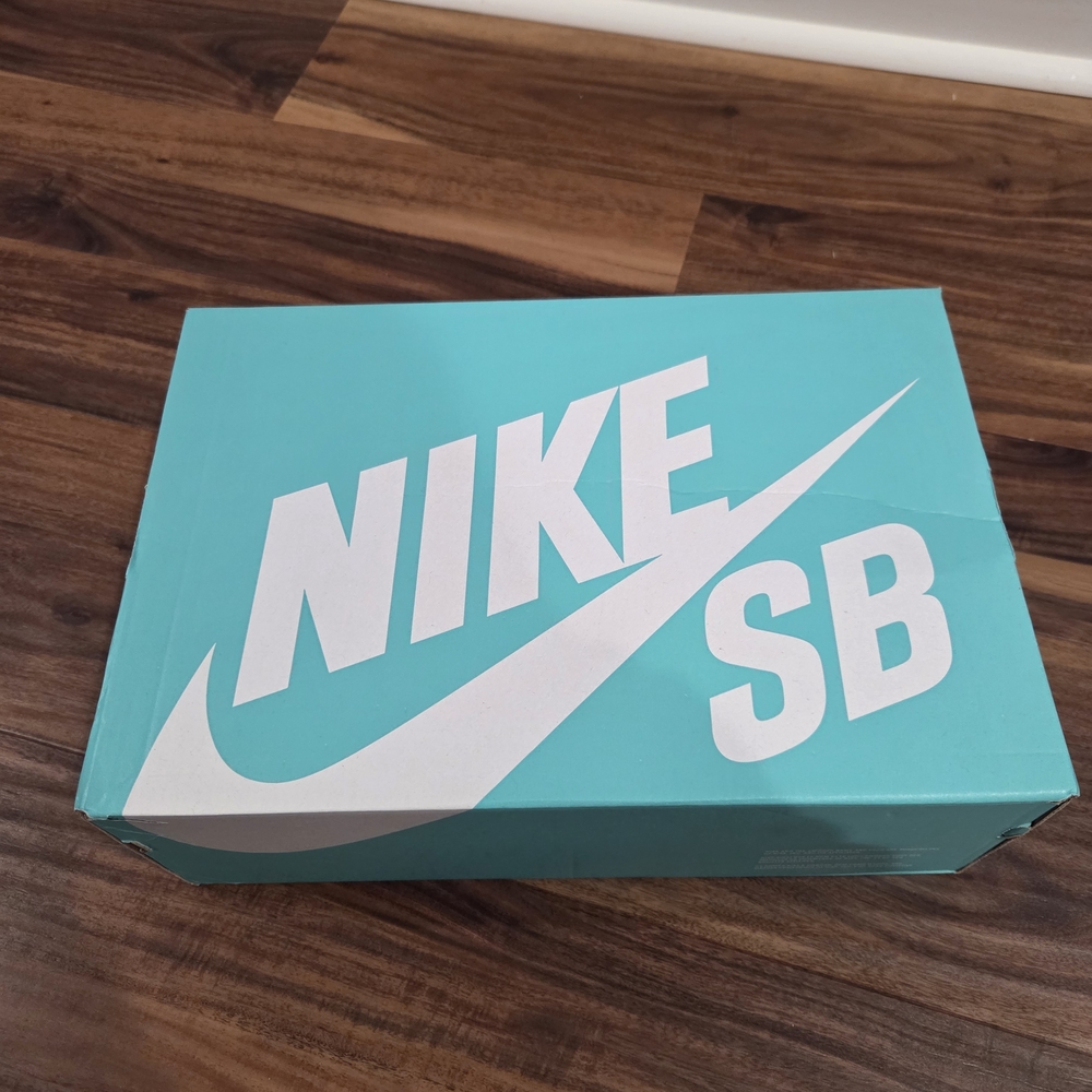 Nike SB Blue Skate MENS Shoes - Picture 2 of 12